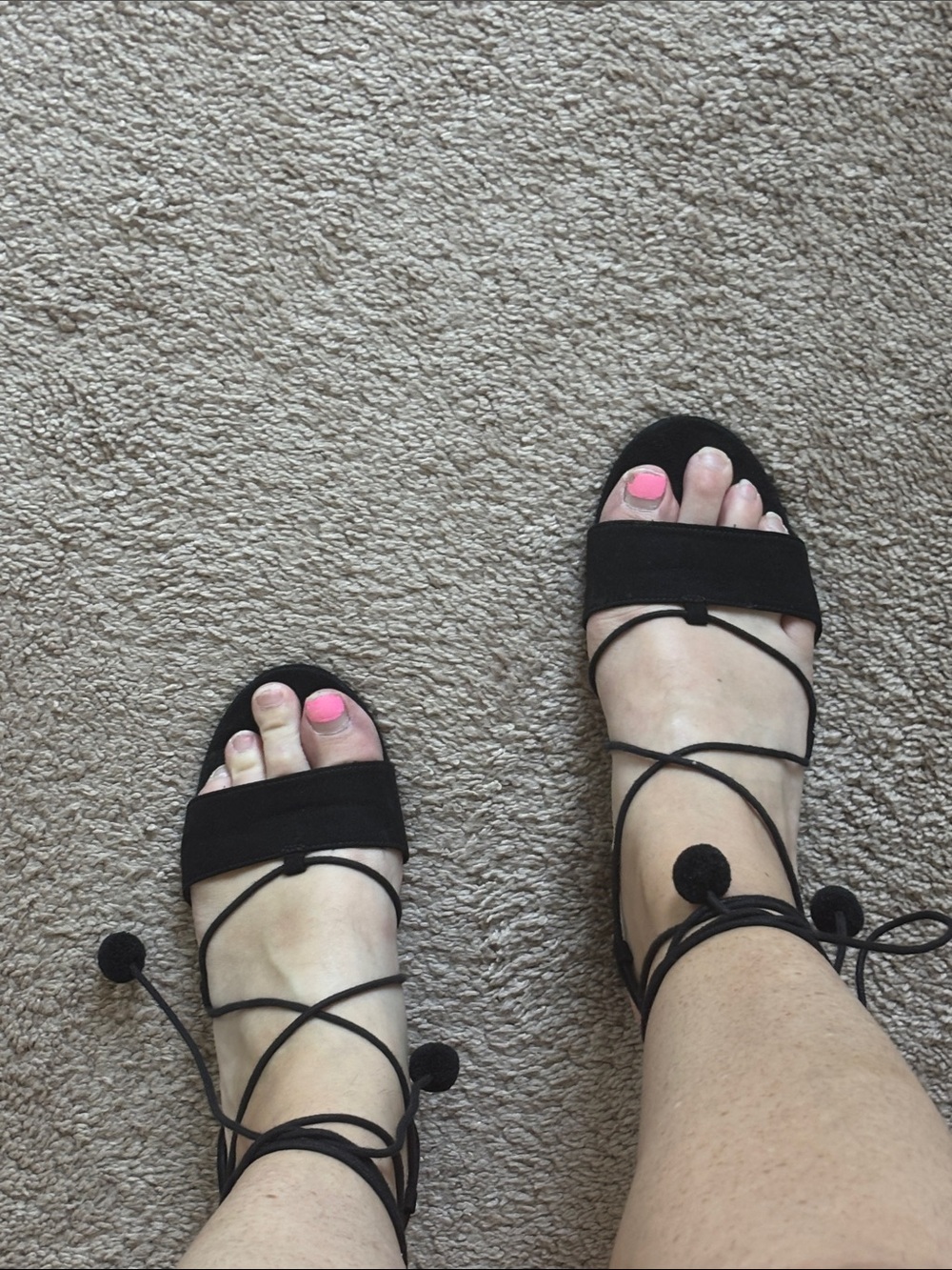 Old navy tie Pom Pom suede heels- size 10